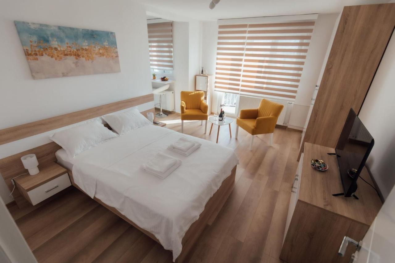 Apartamento La Casa M Vrsac Exterior foto